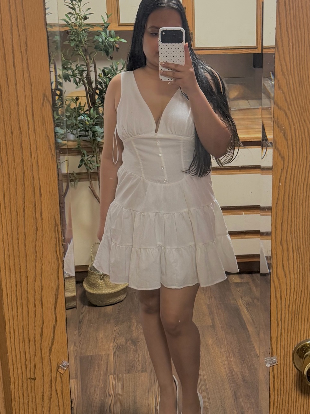 Sleeveless White Tiered V-Neck Mini Dress